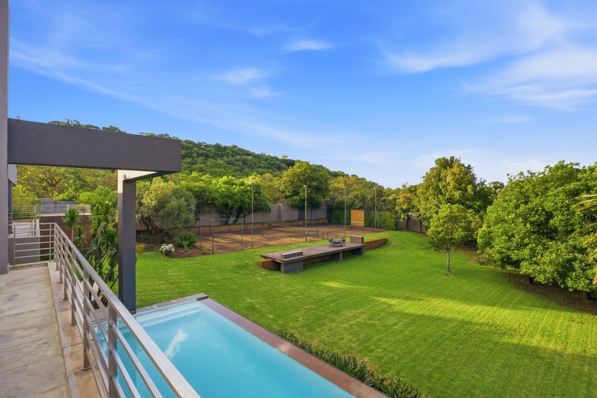 Luxury Masterpiece Designed By  Nico van der Meulen - Photo 4
