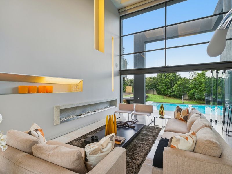 Luxury Masterpiece Designed By  Nico van der Meulen - Photo 10