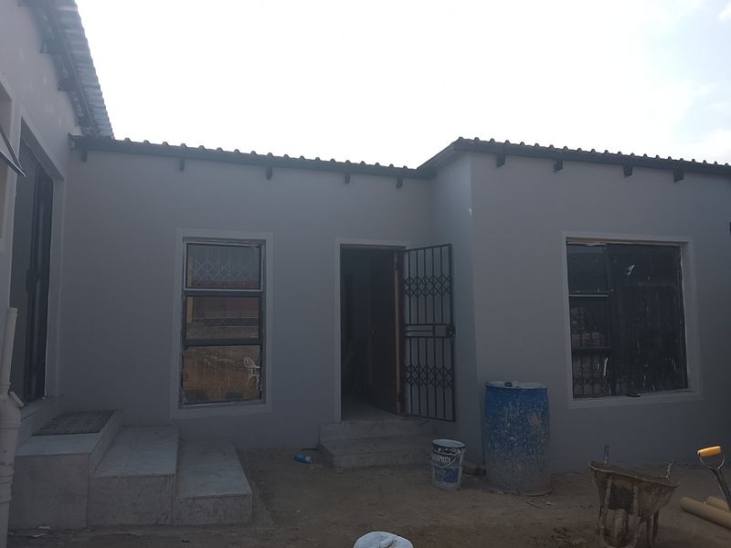 Cottage To Rent in Norkem Park, Kempton Park - Photo 3
