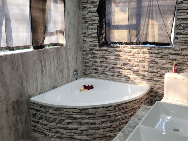 House For Sale in Marloth Park - Photo 4