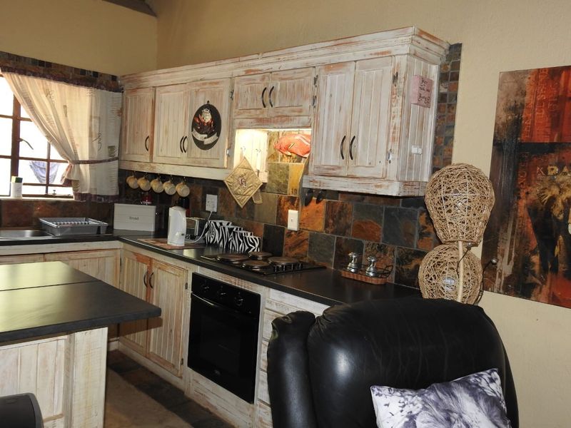 House For Sale in Marloth Park - Photo 6