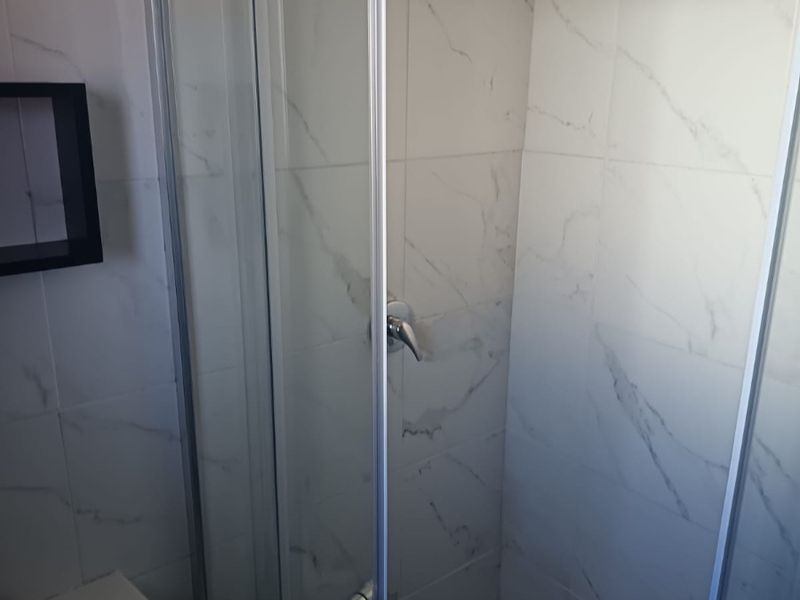 Cottage To Rent in Norkem Park, Kempton Park - Photo 4