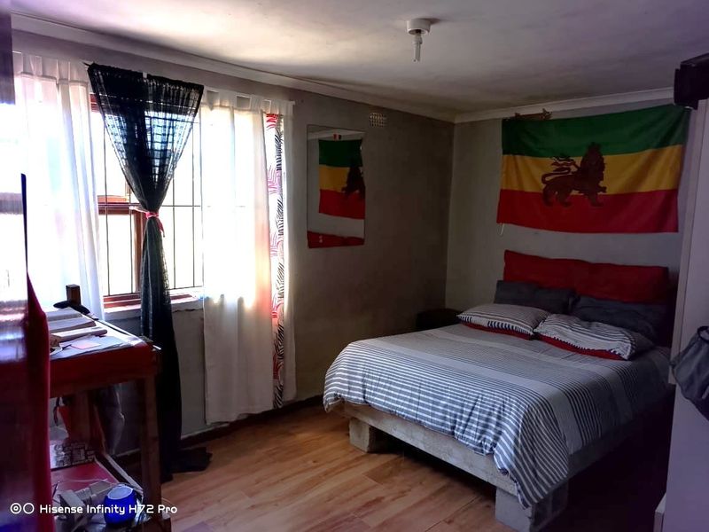 3 Bedroom Home for Sale in Delft South - Photo 7