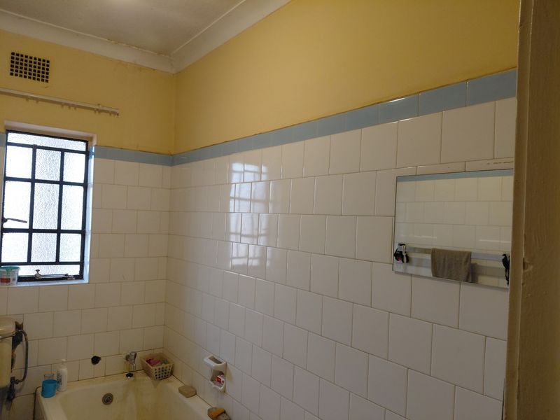 House For Sale in Dube, Soweto - Photo 10