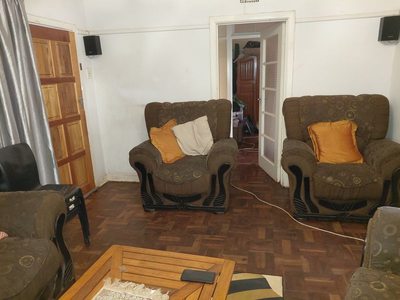 House For Sale in Dube, Soweto - Photo 3