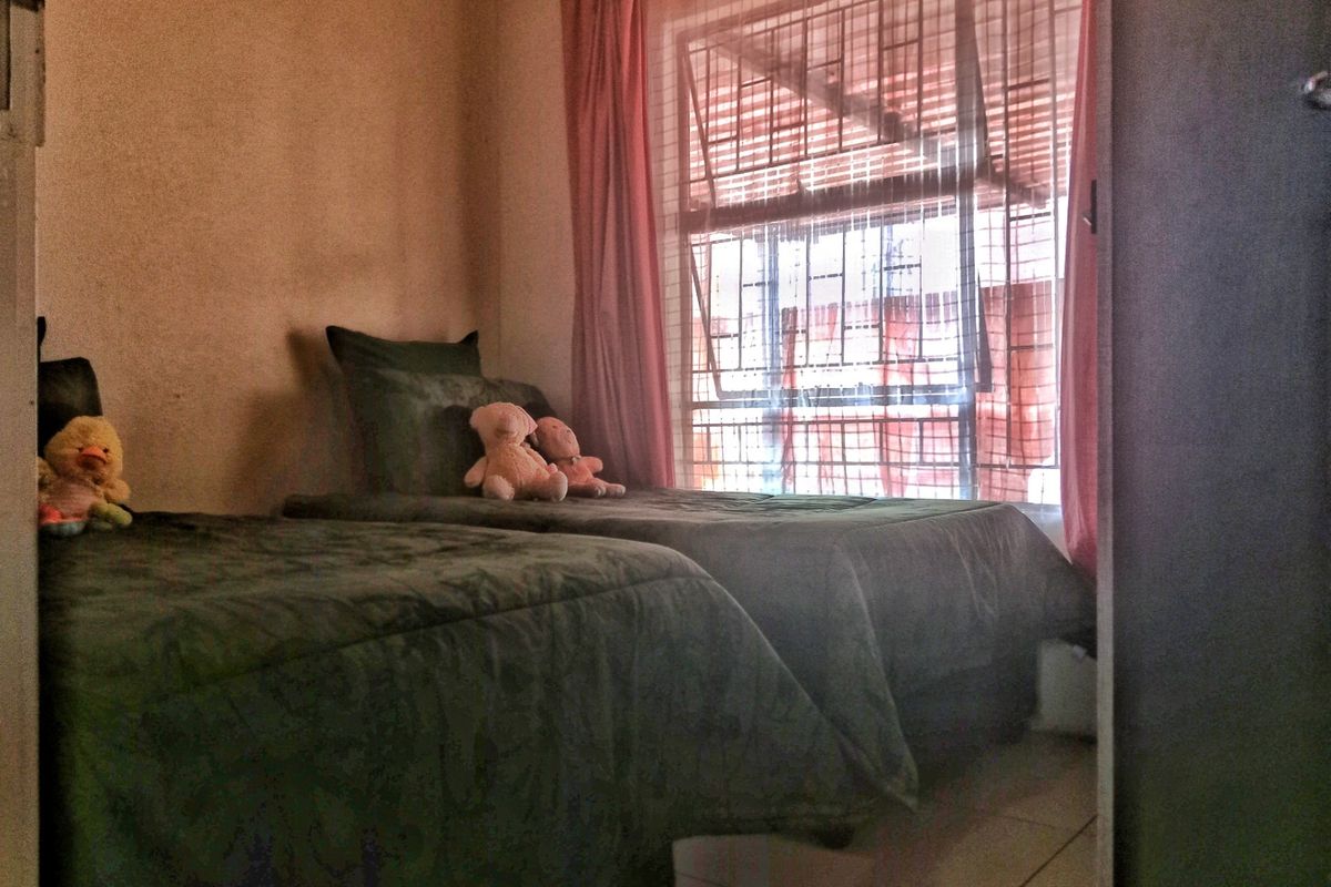 House For Sale in Soshanguve VV, Soshanguve East - Photo 4