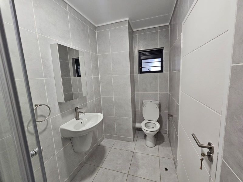 Premium Executive Apartment For Sale in Witfield, Boksburg - Taking Offers. - Photo 10