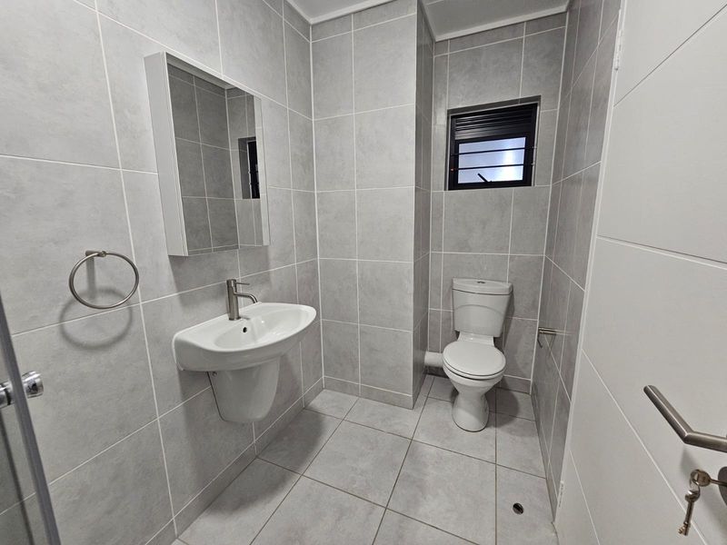 Premium Executive Apartment For Sale in Witfield, Boksburg - Taking Offers. - Photo 9