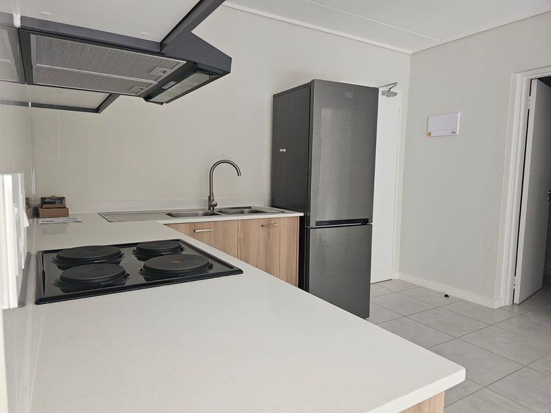 Premium Executive Apartment For Sale in Witfield, Boksburg - Taking Offers. - Photo 3