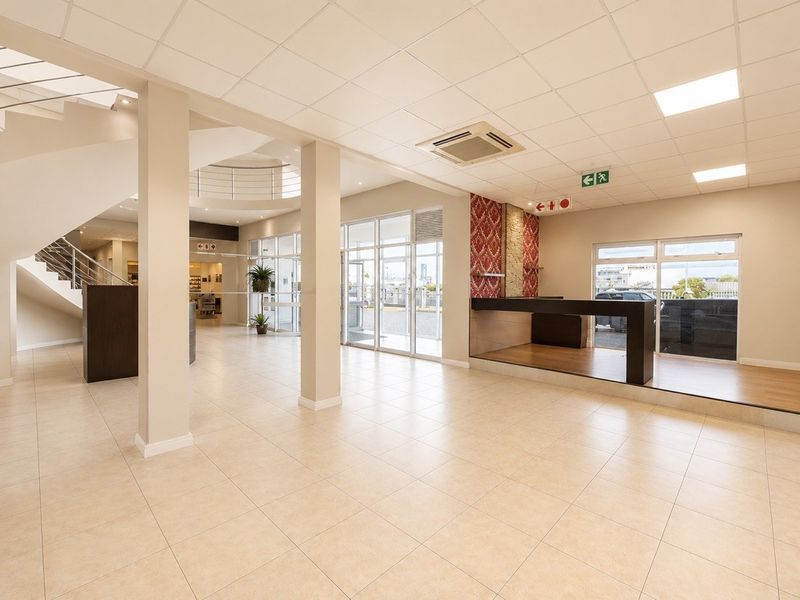 Grounf floor Commercial Property To Rent in Milnerton - Photo 9