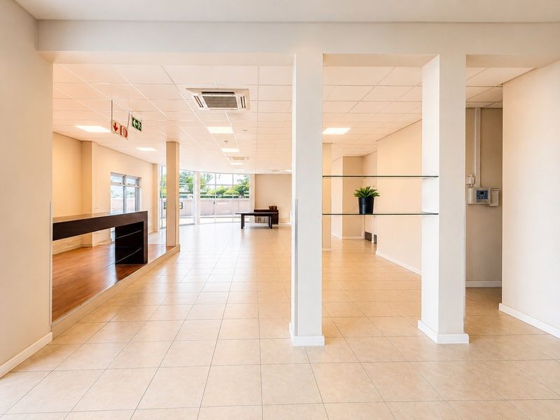 Grounf floor Commercial Property To Rent in Milnerton - Photo 8