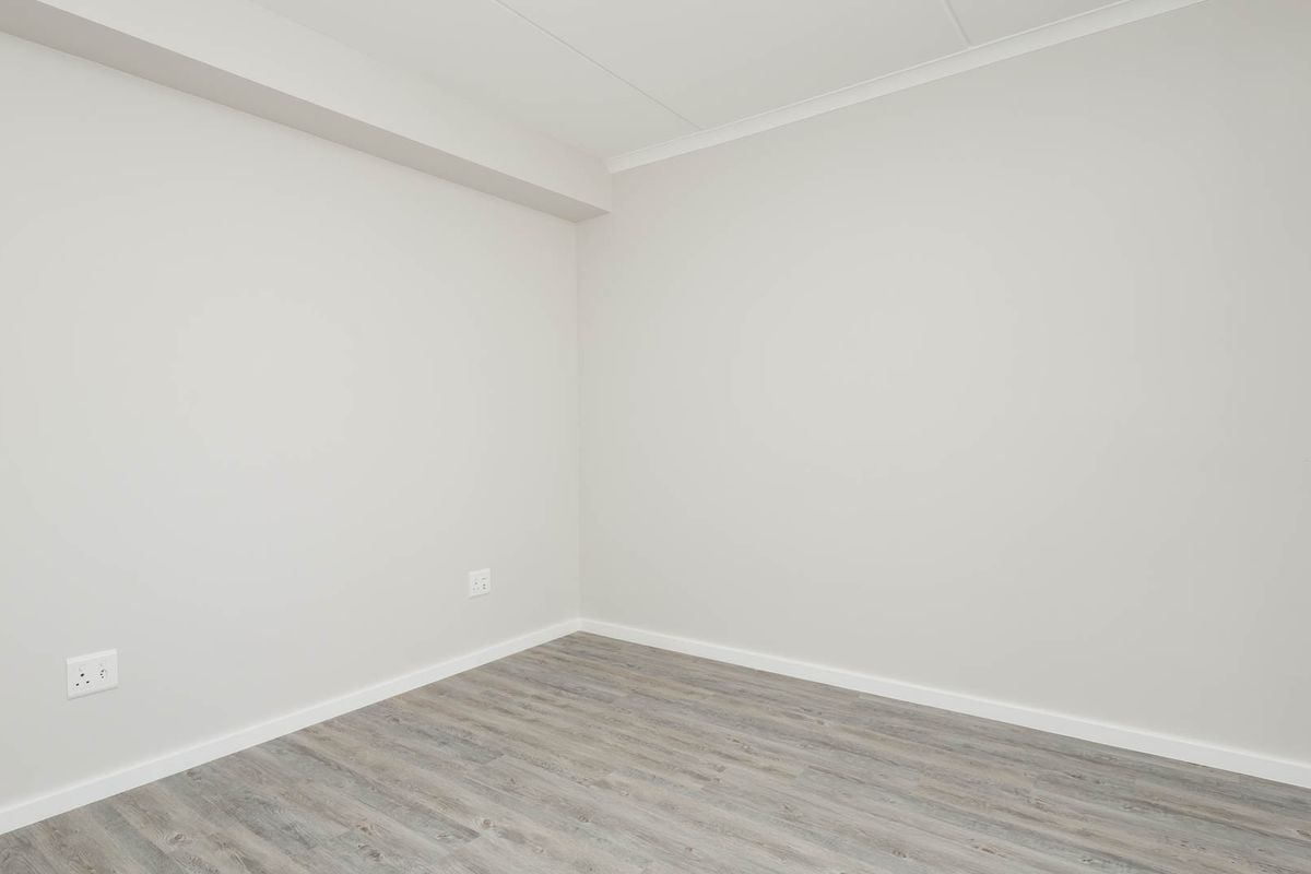 Spacious One Bedroom available 1 July - Photo 3