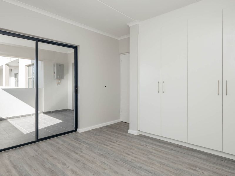 Spacious One Bedroom available 1 July - Photo 4