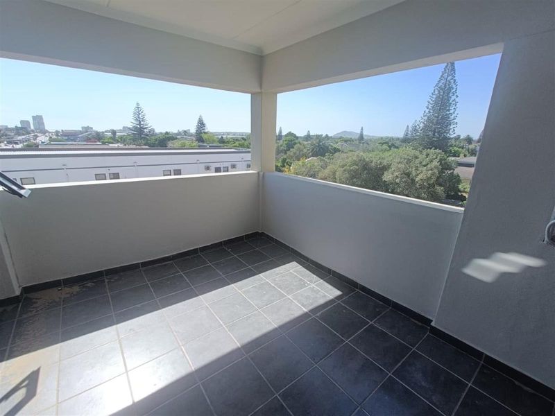 Spacious One Bedroom available 1 July - Photo 6