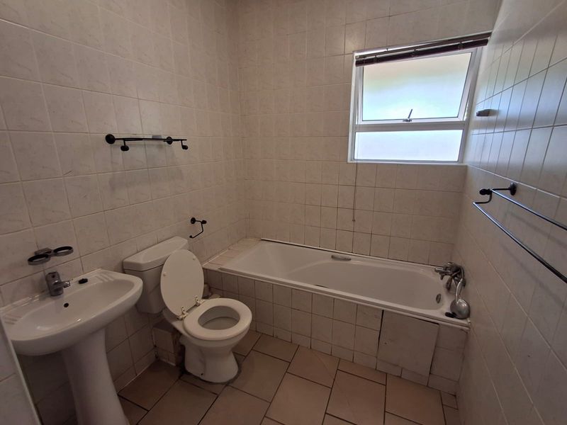 2 Bed Apartment to Rent in Bluewater Bay - Photo 7