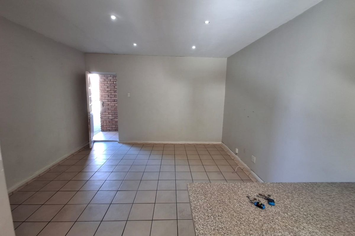 2 Bed Apartment to Rent in Bluewater Bay - Photo 3