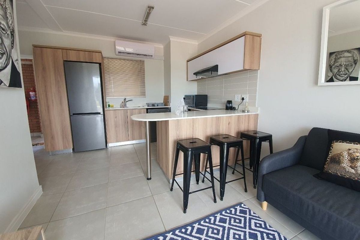 Modern 1 Bedroom Apartment with Balcony and Built-in Braai in Lifestyle Estate - Photo 3
