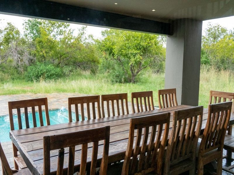 Seven Bedroom house in Big 5 Mabalingwe Cyferfontein - Fully Furnished - Photo 10