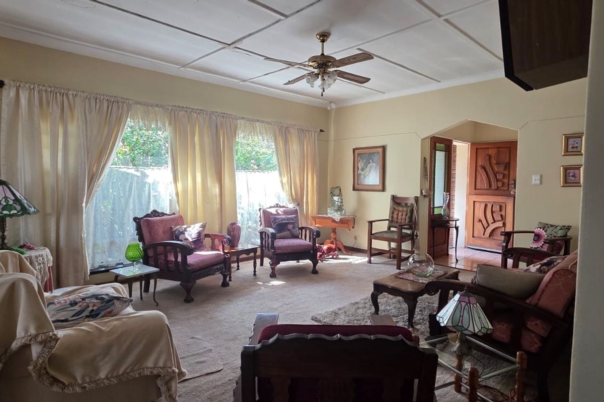House For Sale in Witbank Ext 5, Witbank - Photo 5