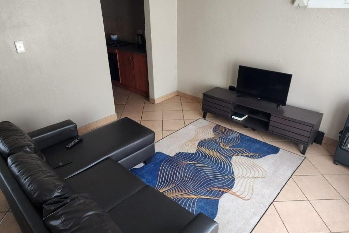 Townhouse For Sale in Elspark, Germiston - Photo 4