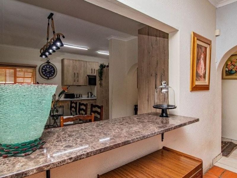 House For Sale in Bonaero Park, Kempton Park - Photo 7