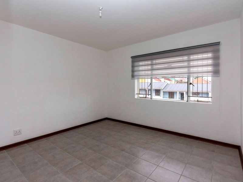Apartment For Sale in North End, Port Elizabeth - Photo 10