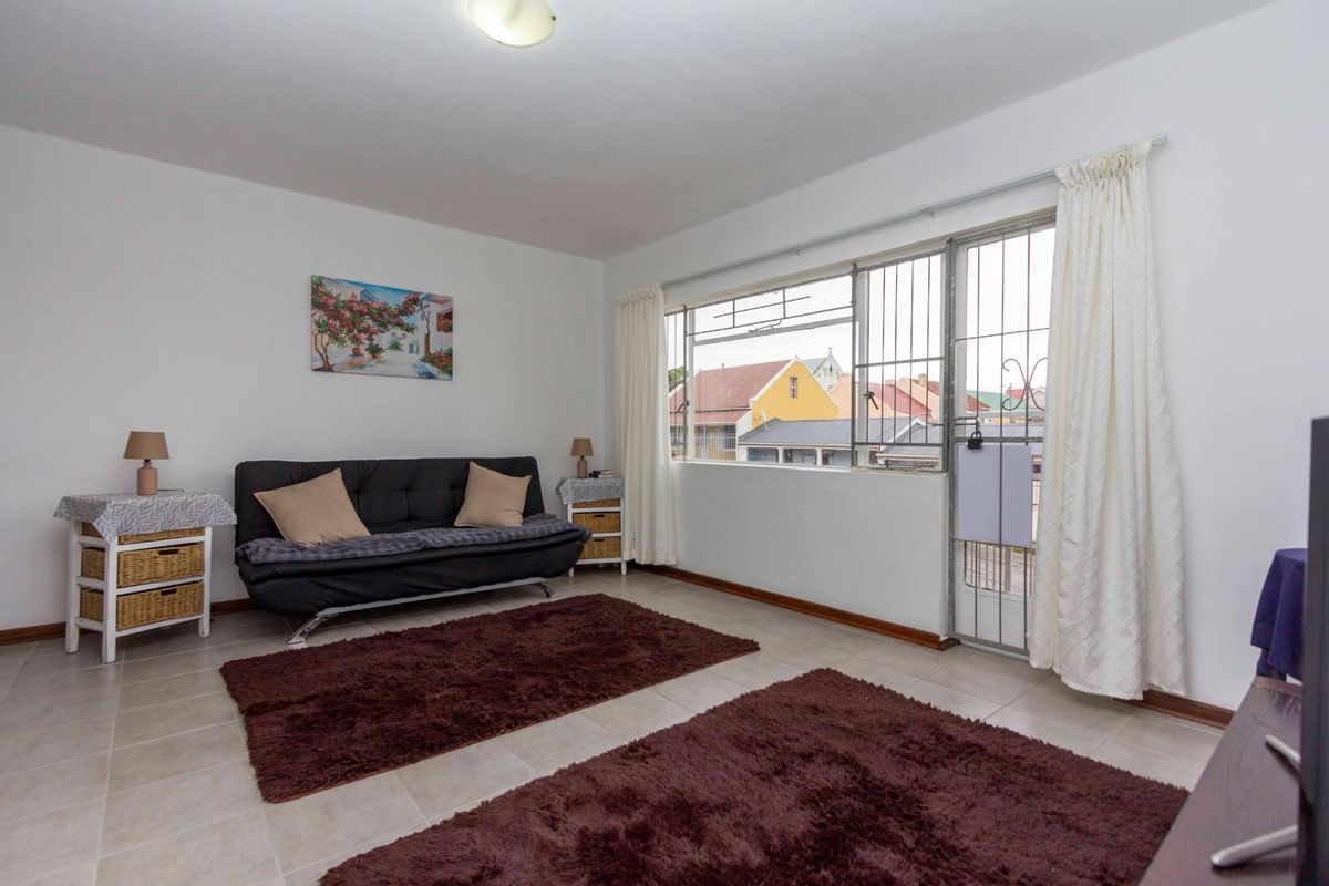 Apartment For Sale in North End, Port Elizabeth - Photo 4