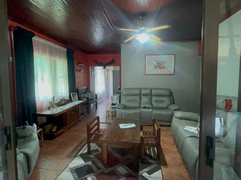4-Bedroom House For Sale in Sasolburg Central, Sasolburg - Photo 9
