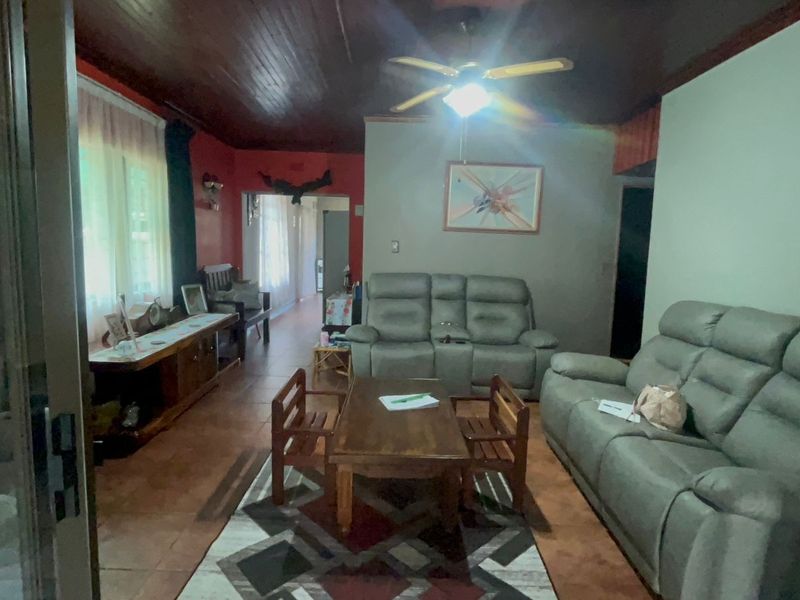 4-Bedroom House For Sale in Sasolburg Central, Sasolburg - Photo 8