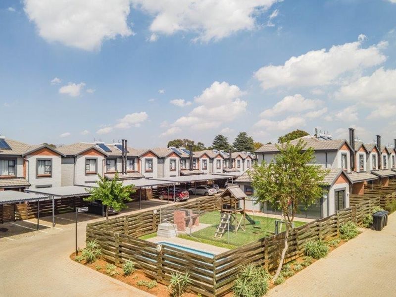 House For Sale in Terenure, Kempton Park - Photo 1