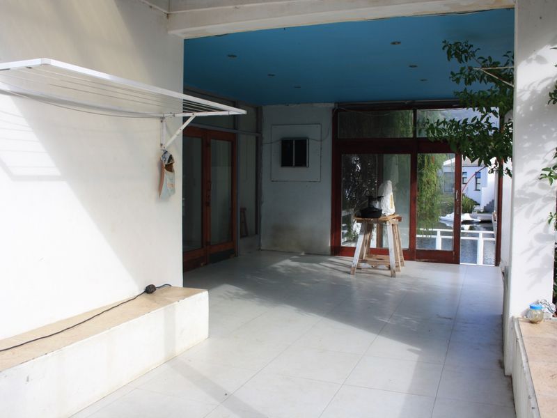 Iconic Multi-Dwelling Waterfront Property in Marina Da Gama - Photo 7