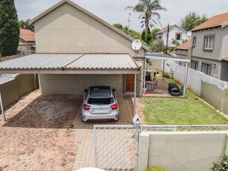House For Sale in Terenure, Kempton Park - Photo 2