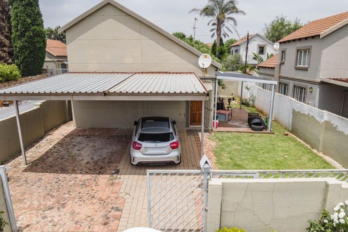 House For Sale in Terenure, Kempton Park - Photo 2