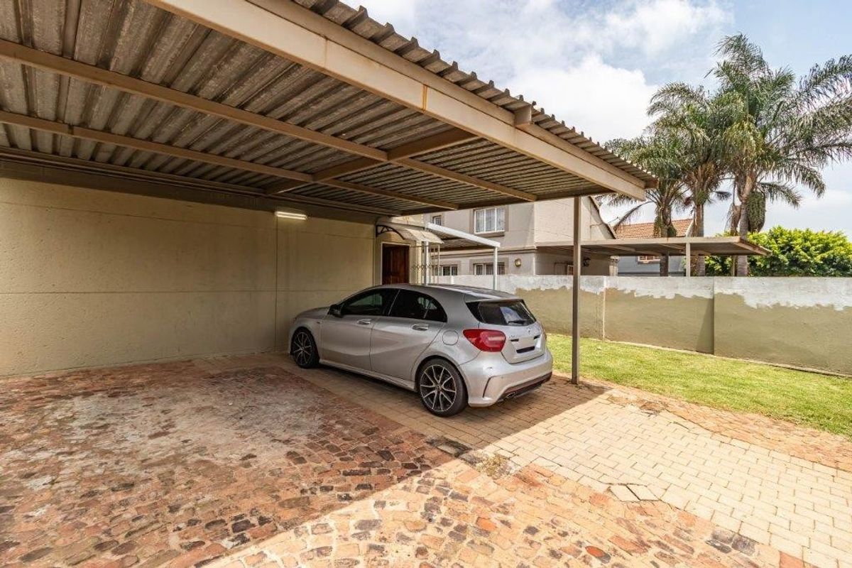 House For Sale in Terenure, Kempton Park - Photo 3