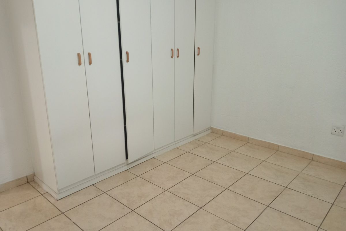 Apartment To Rent in Stonehenge, Nelspruit - Photo 4