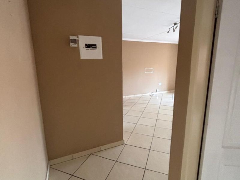 For Sale in Secunda - Photo 4
