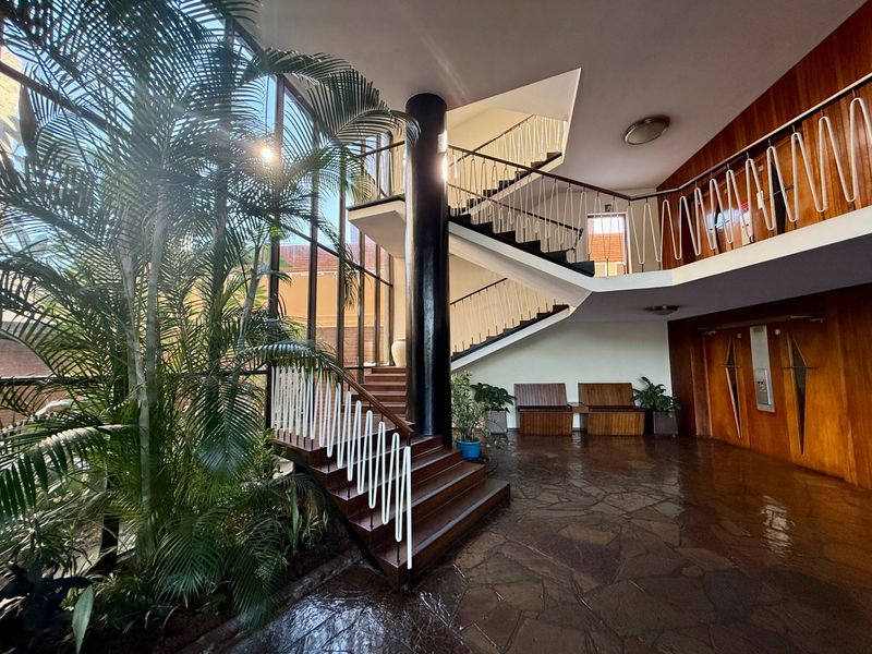 Luxury beachfront  apartment on North Beach, Durban - Photo 2
