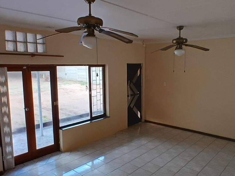 House To Rent in Meer En See, Richards Bay, KwaZulu Natal - Photo 9
