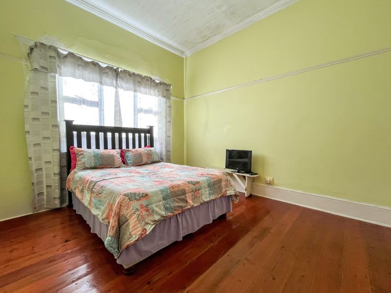 Prime Investment Opportunity: 4-Bedroom Home in North End - Photo 7