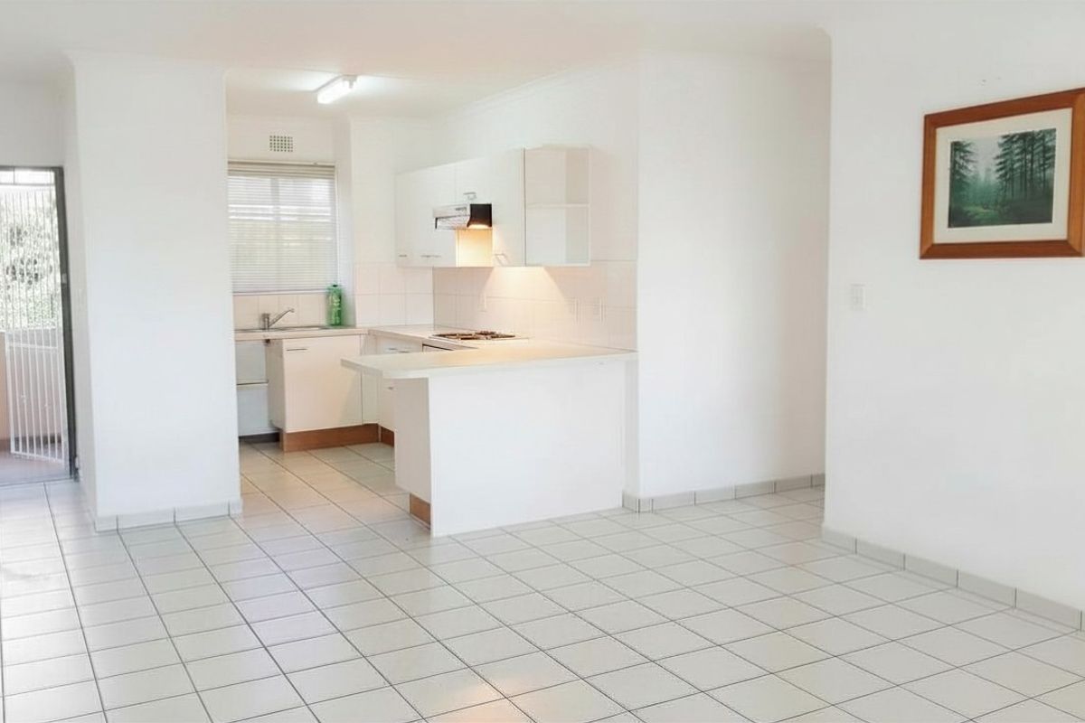 3 Bed Apartment To Rent in Primrose Hill, Germiston R9500 - Photo 3