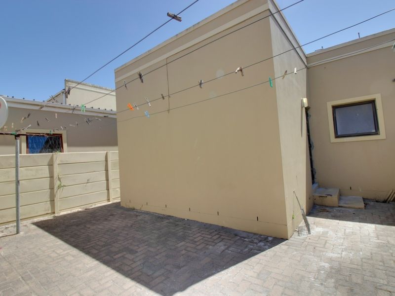 Neat 2-Bedroom home for sale - Bardale Village, Kuilsriver - Photo 4