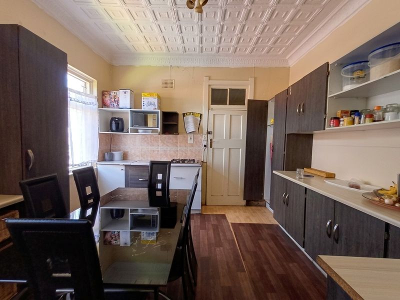 Investment Opportunity with Multiple Income-Generating Dwellings - Photo 3