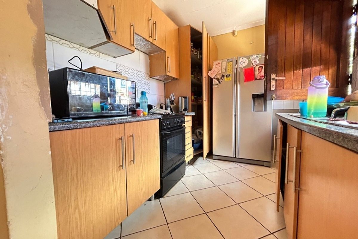 Comfortable 3 Bedroom Family Home for Rent - Photo 4