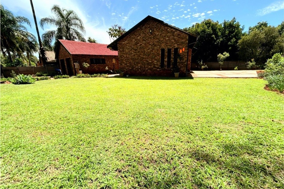 Comfortable 3 Bedroom Family Home for Rent - Photo 2