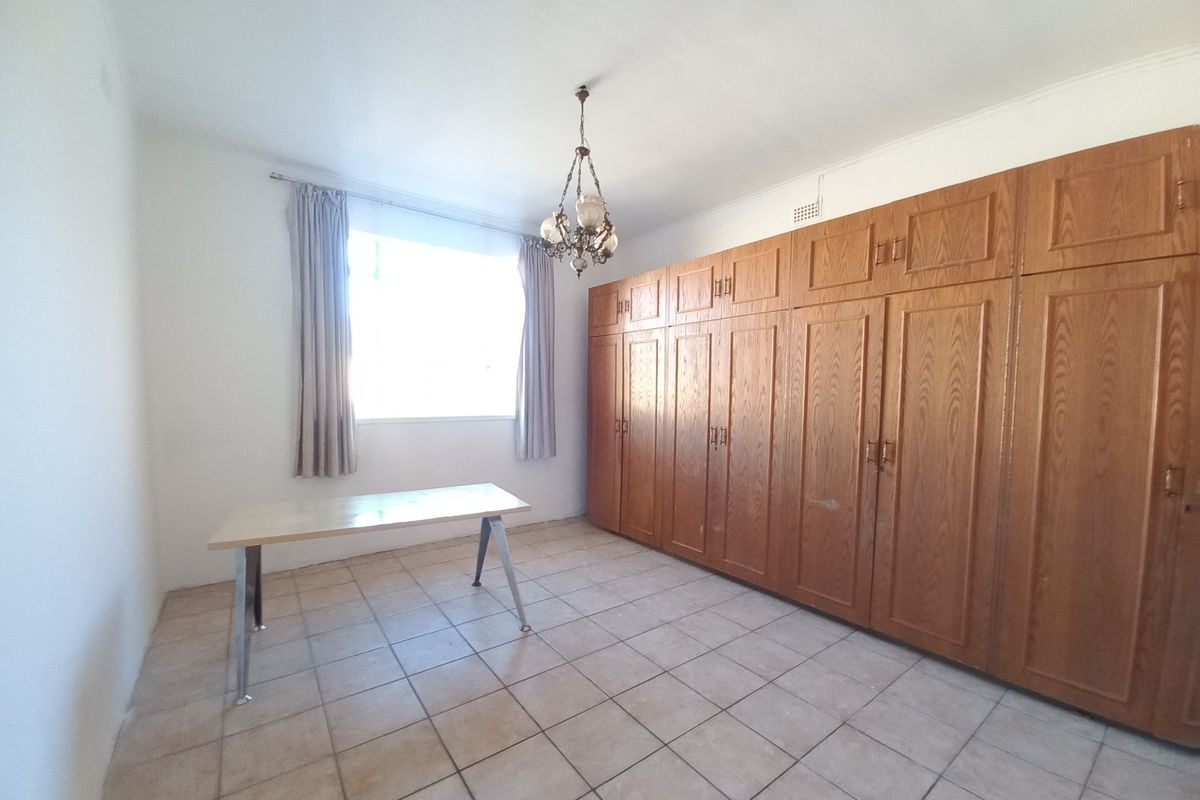 3 Bedroom House to Rent in Bez Valley Johannesburg - Photo 5