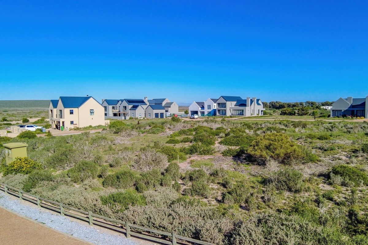 UNTAMED COASTAL LUXURY - Photo 5