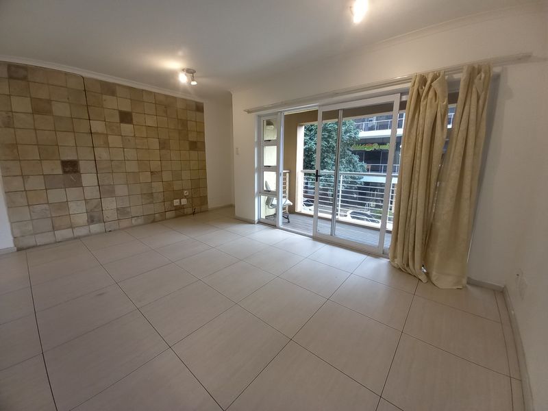 Affordable Modern and Convenient Gateway Apartment - Photo 4