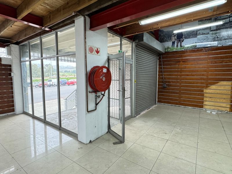 Prime Located Industrial Property To Let in Bellville, Cape Town | 799m2 - Photo 2