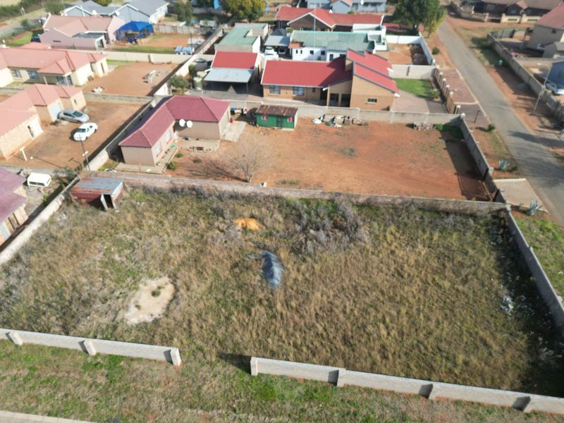 Fully walled residential stand in Meyerton - Photo 2