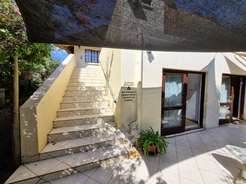 Prestigious 11-Bedroom Luxury Investment in the Gateway to Kruger National Park - Photo 9